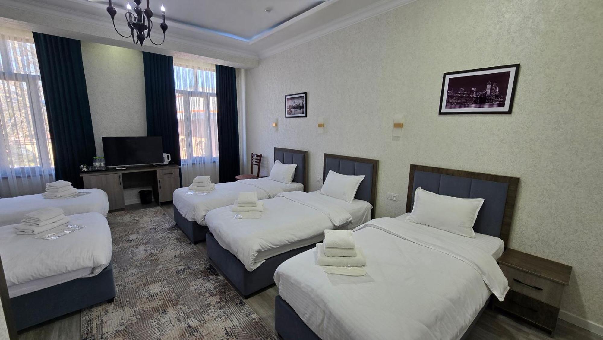 Old Station Hotel Samarkand Bagian luar foto